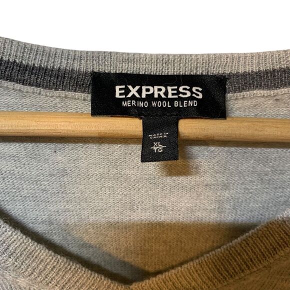 Express Womens Merino Wool Blend V Neck Long Sleeve Preppy Sweater XL Office - Picture 2 of 6